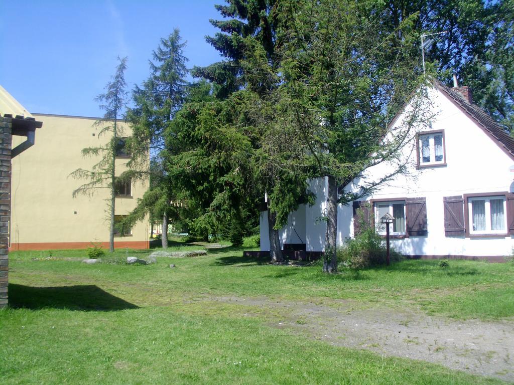 Villa Osrodek Domino à Dźwirzyno Extérieur photo